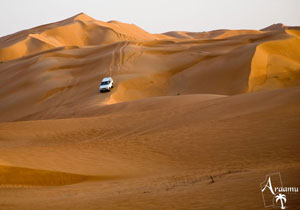 OMAN-FELFEDEZŐÚT - LENYŰGÖZŐ TÁJAKON TEREPJÁRÓVAL